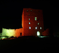 Hammershus bei Nacht